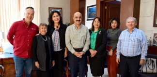 Refrenda Ayuntamiento de Xalapa alianza con Clubes Rotarios .