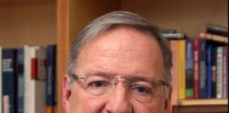 Fallece Jesús Reyes Heroles González Garza a la edad de 71 años.