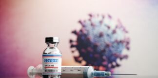 Moderna pone a la venta su vacuna anticovid 19 .