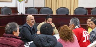 Atiende Ricardo Ahued a vecinos de la colonia Juárez #Xalapa