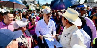 Con obra pública se transforma la vida en Xalapa: Ricardo Ahued.