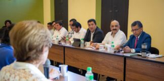 Refrenda Ricardo Ahued alianza por el desarrollo de Xalapa .