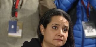 UNA REPORTERA CHAMAQUEÓ A OBRADOR .