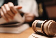 Jueza aplaza resolución sobre libertad anticipada del exgobernador Javier Duarte.