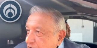 AMLO descalifica a quienes marcharon por la democracia mexicana .