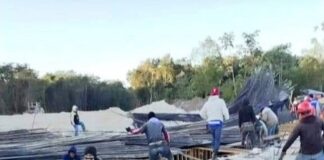 Reportan colapso de estructura en construcción del Tren Maya; hay dos lesionados.