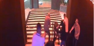 Ejecutan a tres jóvenes en riña de antro de Tabasco