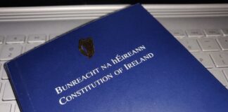 Irlanda dice no a suprimir la palabra madre de la constitución.