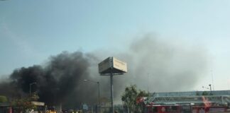 Reportan incendio en planta de International Paper en parque Industrial en Veracruz.