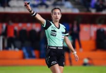 La árbitra mexicana Katia Itzel García debuta en un Mundial este domingo.