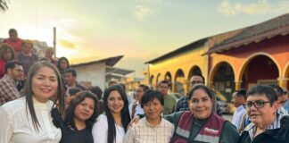 Claudia tello se compromete con becas y mejores oportunidades para jóvenes .