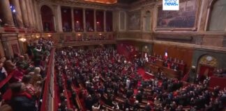 Francia, primer país en declarar el aborto como un derecho en la Constitución.