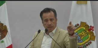 Le sale el dictador que lleva dentro .