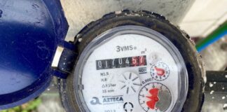 Trabajadores de CMAS detectan tomas clandestinas en Xalapa.