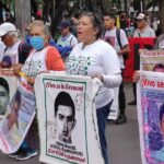 Desautoriza CNDH informes del GIEI y de la Covaj por impulsar «antiverdad» sobre Ayotzinapa