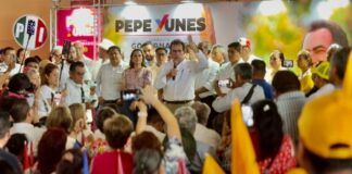 Pepe Yunes llama a hacer resurgir Veracruz donde, dijo, hoy no hay gobierno.