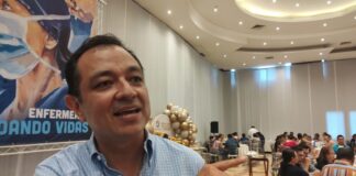 Américo Zúñiga no descarta fabricación de pruebas en su contra para inhabilitarlo.