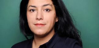 De niña a mujer: la vida de Marjane Satrapi, y reseña de su obra.