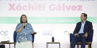Proyecta Xóchitl Gálvez aligerar carga fiscal a microempresarios.