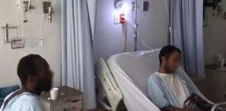 México otorga residencia a cuatro balseros rescatados en alta mar .