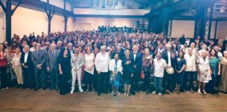 900 intelectuales y artistas se suman a Claudia Sheinbaum.