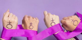 Llegamos todas… menos las incómodas .