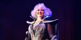 Amanda Miguel es honrada con el título de Embajadora de EQUAL .