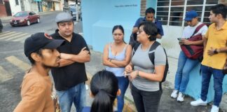 Capturistas del PREP acusan a empresa externa de exigirles firmar carta renuncia.