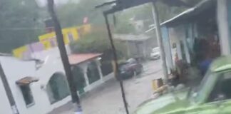Por fuertes lluvias en Plan del Río se reportan inundaciones #Veracruz