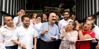 Entrega Ricardo Ahued obras de rehabilitación integral del mercado Galeana.