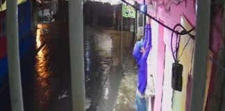 Roban cámaras y hasta los focos en el Castillo.