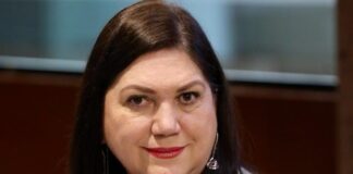 Presentan iniciativa para fijar el 1 de octubre de cada seis años como descanso obligatorio.