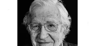 #Actualización: Esposa desmiente muerte del filósofo y escritor Noam Chomsky.
