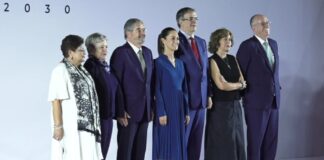 Claudia Sheinbaum presenta a 6 integrantes de su gabinete #Enterate quienes son👇