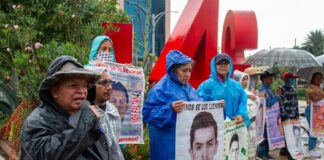 La cerrazón del presidente a diez años sin saber de los 43.