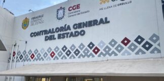 SERVIDORES PÚBLICOS EN LA TABLITA; MUDANZA DEL IVAI A LA CONTRALORÍA .