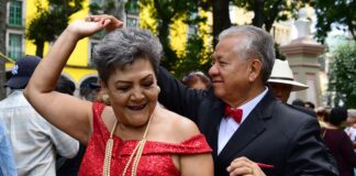 Continúa Festival Danzoneando en Xalapa.