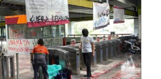 Toman CCH y oficinas en CU y el metro, UNAM responde .