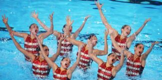 Sin apoyo del gobierno México consigue Oro en Natación Artística en el mundial de París.