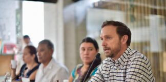 Reúne Paul Martínez Marie al titular del organismo federal, Librado Arriaga, con ejidatarios de la región del valle de Perote.