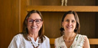 Se reúne Rocío Nahle con Luz Elena González