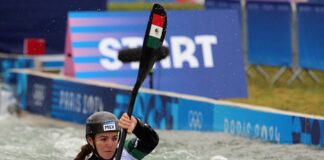 Sofía Reinoso concluye actividad en el canotaje slalom de París 2024.