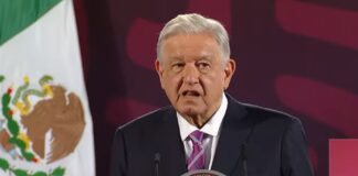 México acelera la llegada de médicos cubanos antes del cambio de gobierno.