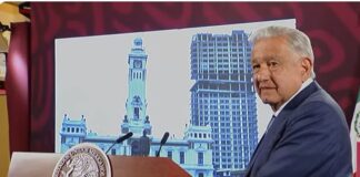AMLO liga a Castagné con la Torre centro en puerto de Veracruz.