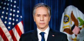 Anthony Blinken habla con Edmundo Gonzáles y Corina Machado.