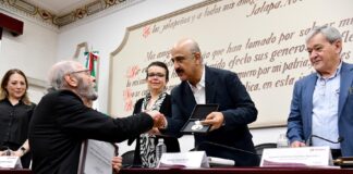 Carlos Converso, medalla al mérito artístico #Xalapa