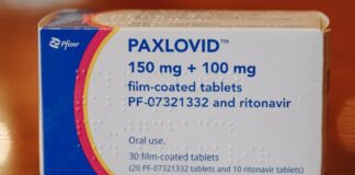 Al fin Cofepris Cofepris autoriza comercialización de Paxlovid contra Covid.