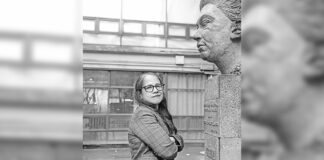 “Basta; si alguien preguntara, yo podría decir algo acerca de lo femenino…”.