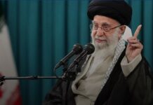 Televisión estatal iraní anuncia la muerte del líder supremo Ali Khamenei.