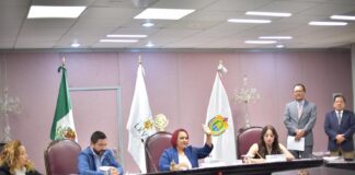 Presentan diputadas solicitudes de licencia para separarse del cargo.